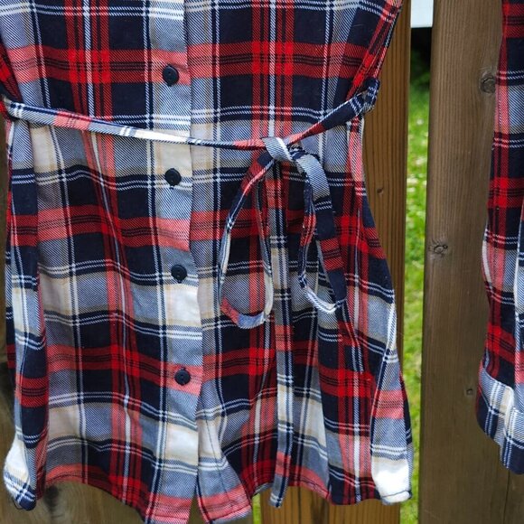 SUZY SHIER Belted Plaid Long Sleeve Button Up Shirt Women's Size XS - Picture 2 of 5